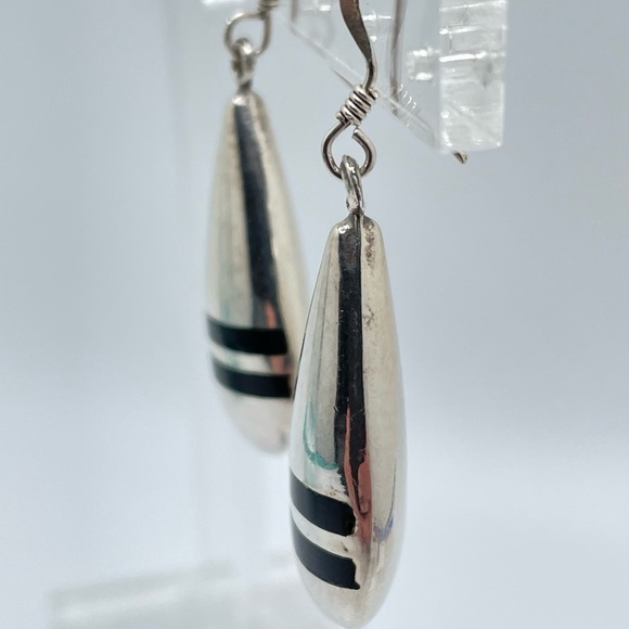 925 & Onyx Earrings! - Picture 2 of 5